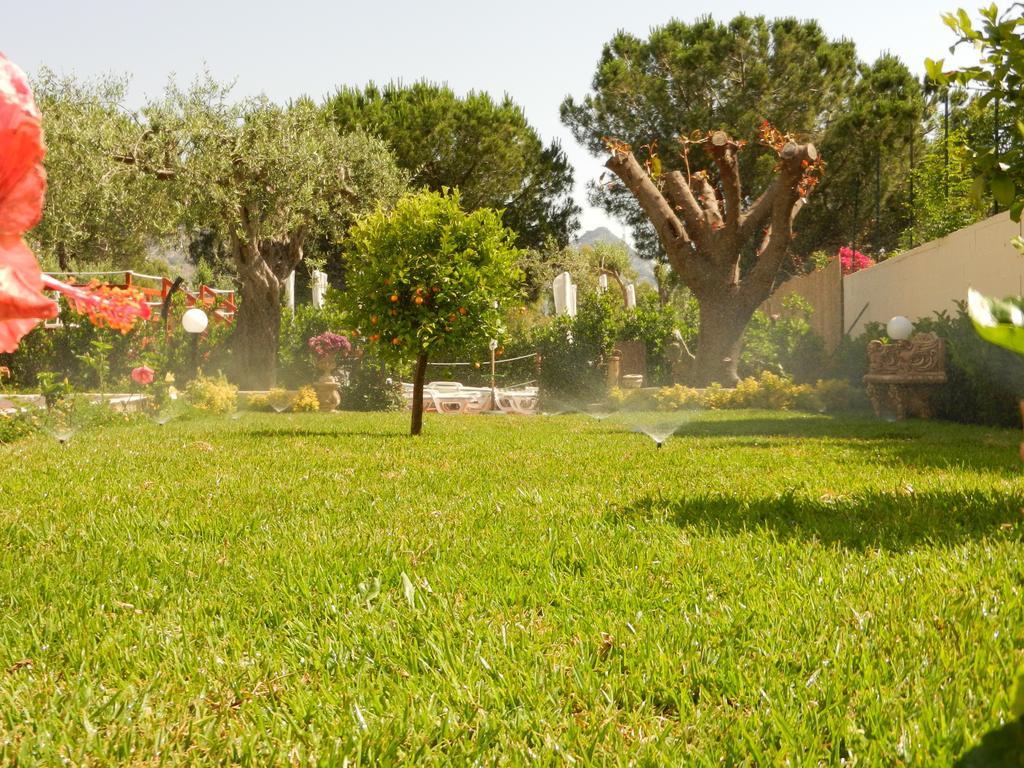 Villa Collina Giardini-Naxos Buitenkant foto
